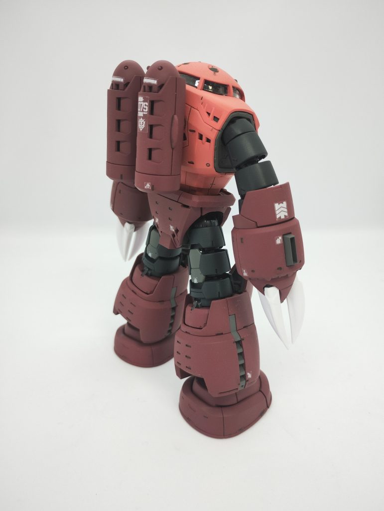 今年は丁寧に作ろうという目標なので、全面1000番までペーパーかけて、整面とエッジ出しを行って塗装へ。