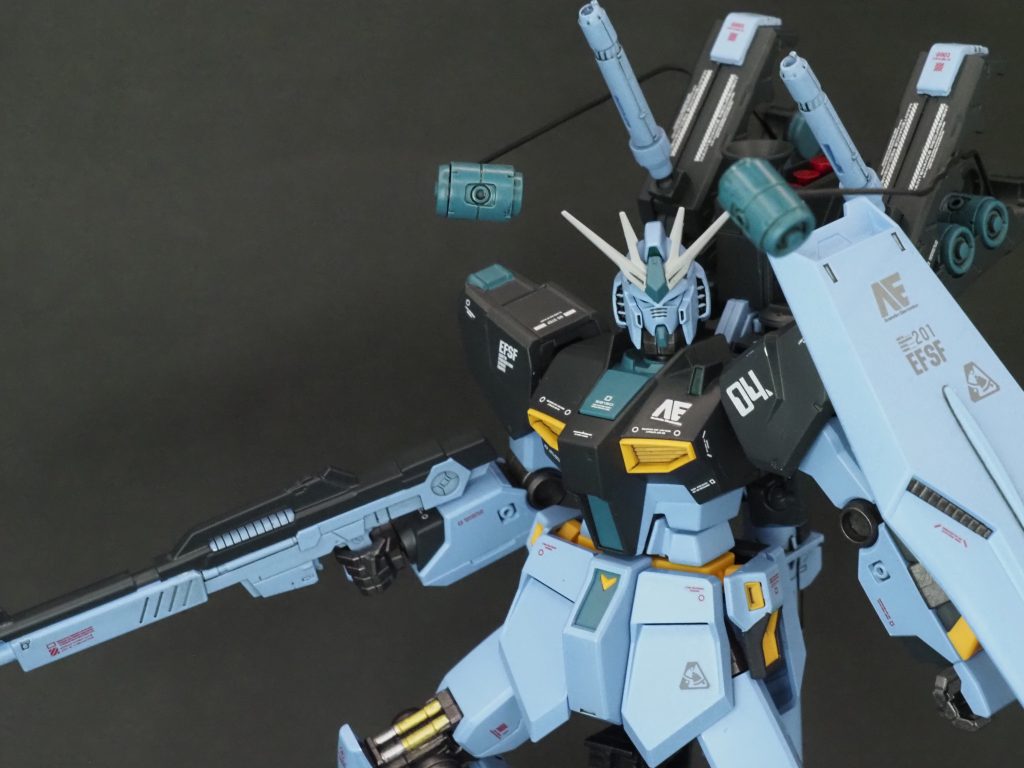 EG νガンダム量産試作機　インコム装備