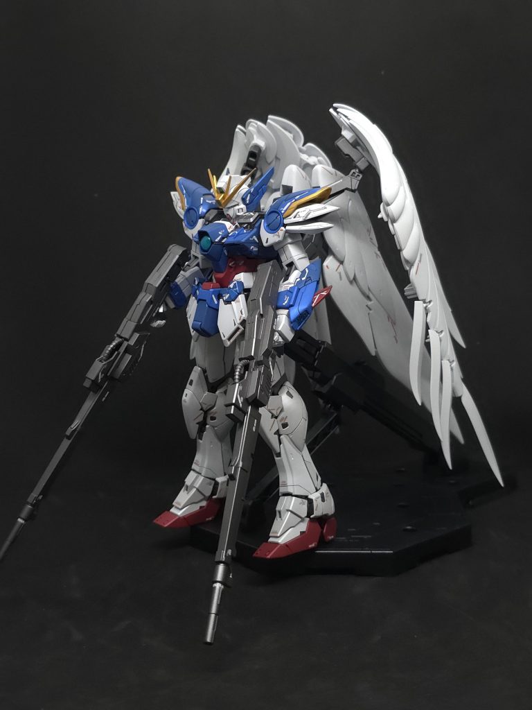 ウイングゼロEWは煌びやかなイメージ、でもVer.Kaはつや消しのイメージだよな…ということでパール塗装後につや消ししました！