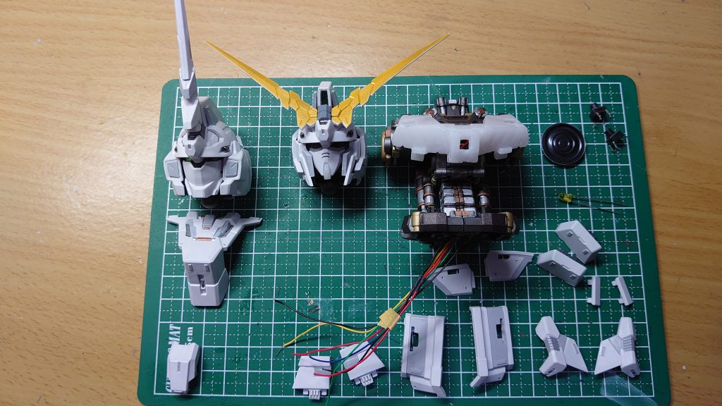 最終組み立て、デカール貼り前の状態です。