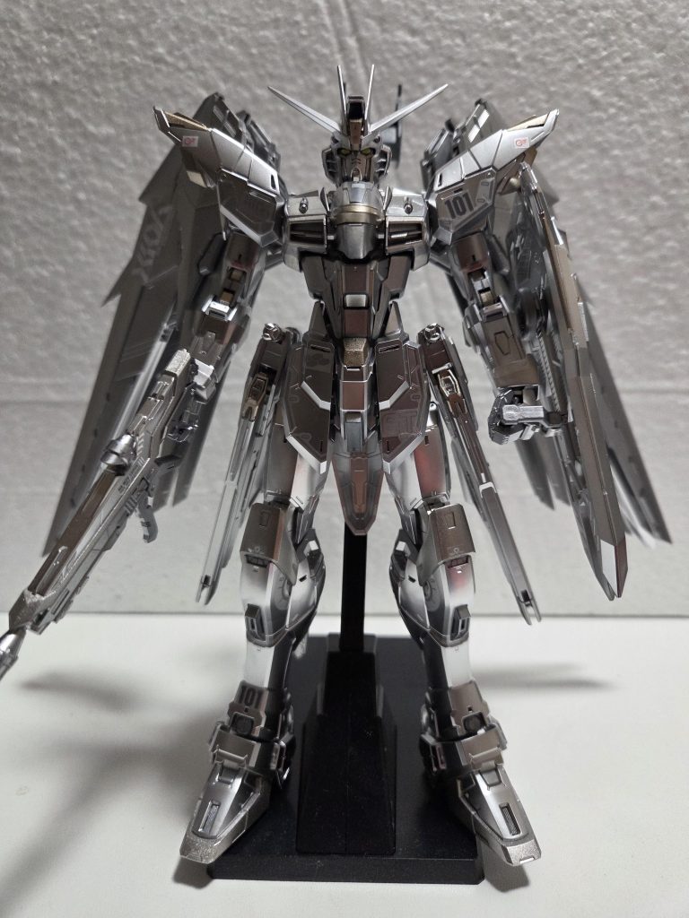 フリーダムガンダムver.2.0 [シルバーコーティング]–2枚目/制作者：うらま
