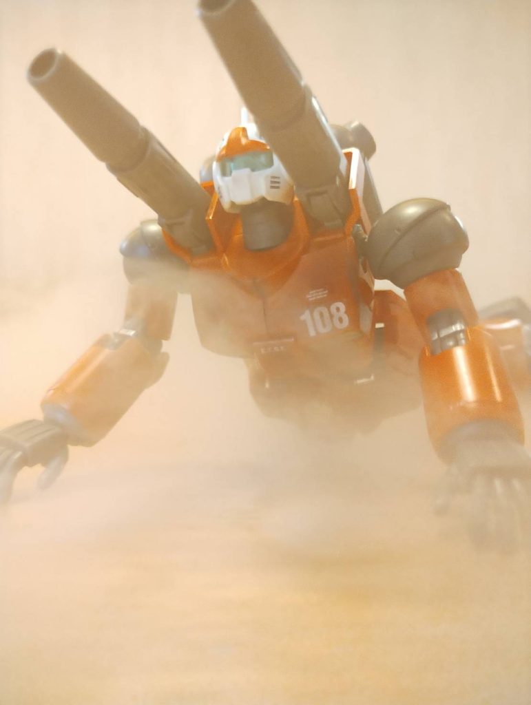 おまけランバラルの砂漠のあの有名なシーンを再現。この煙はドライアイスにお湯を注ぎ、いい感じ。ではまた！