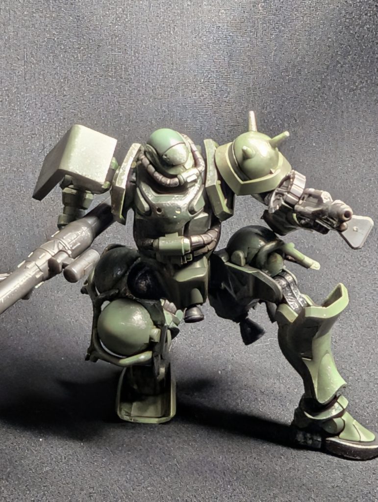 可動域は大きめなので膝立ちもバッチリきまります👍