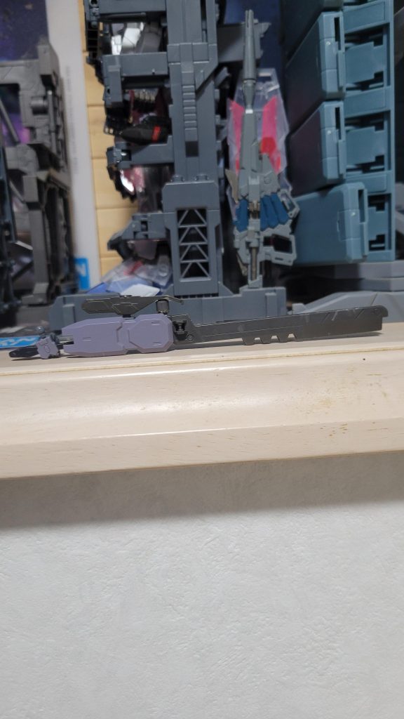 複合武器って良いです。一応バルバトスルプスの腕部ロケット砲や200mm砲も装備可能です。