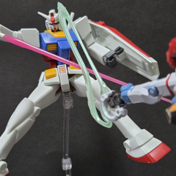 向こう側のガンダム