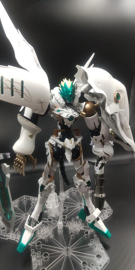 仕様キットフィギュアライズ　オメガモン&nbsp;フィギュアライズ　ベルゼブモンHG キュベレイHG クシャトリヤMG サザビー　ver.Ka &nbsp; &nbsp; &nbsp; &nbsp; &nbsp; &nbsp; &nbsp; &nbsp; &nbsp; &nbsp; &nbsp;&nbsp;MG デスティニーガンダム　　正面右側の羽はジャンクパーツで不明です。　　 　　　　　　　