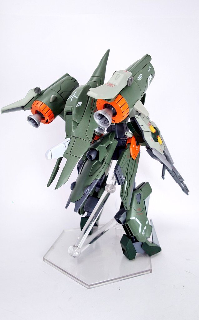 側面と裏側&nbsp;