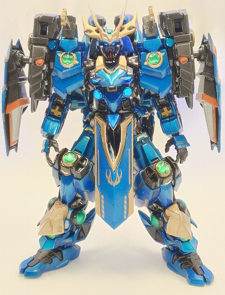 以上、『戦極アストレイ-戦極蒼鬼神ノ装』でした。　　戦国アストレイを見てから、ナイツマのイカルガとミキシングしてみたいと思ったのがきっかけでした。本当は『鬼』のデカールを貼りたかったのですが見つからず、少し残念でした。　　最後までご覧いただきありがとうございました。