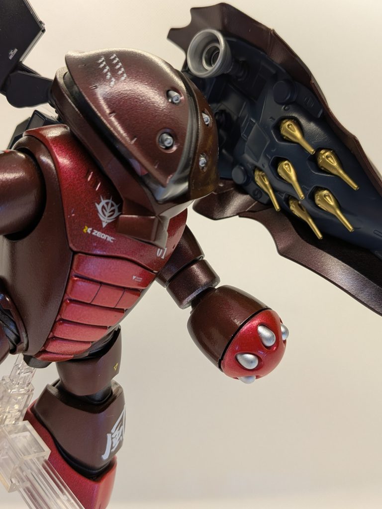 ミラ「んでんで、今ならなんとオールレンジ砲台も付いてくるっ！」ヨーザ「それが１番わかんねーよっ！出力足んねーだろっ！」