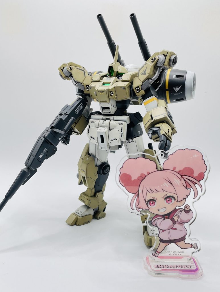 このチュチュのスタンドと並べるために頑張りました!