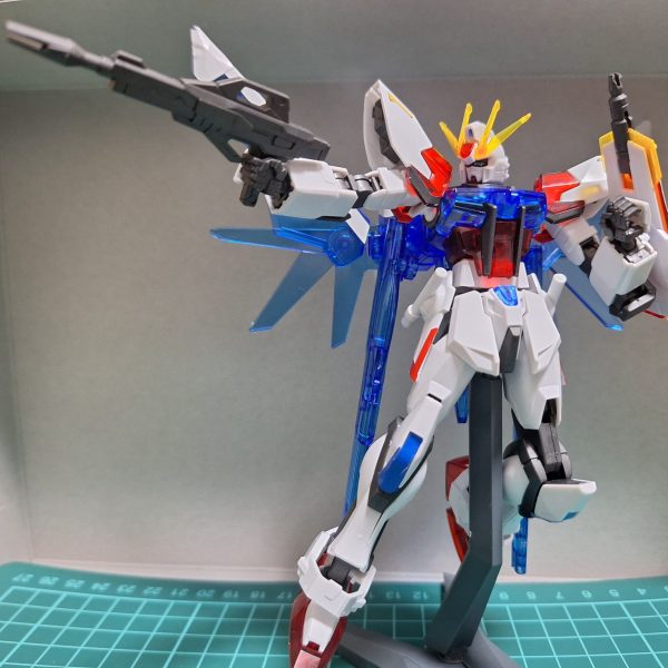 ビルドストライクガンダム　ソリッドクリア