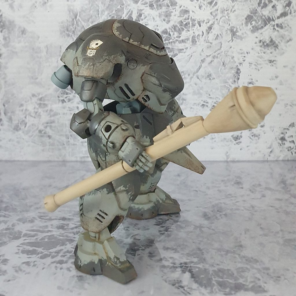 マン・ロディ…モンキー・ロディと来て…棍棒(パンツァーファウスト)持ってるから『ゴブリン』にしようという安直なネーミングHGモンキー・ロディ発表当初からやってみたかったカスタムです！初めてのウェザリング表現だったけれど、何とかなった？