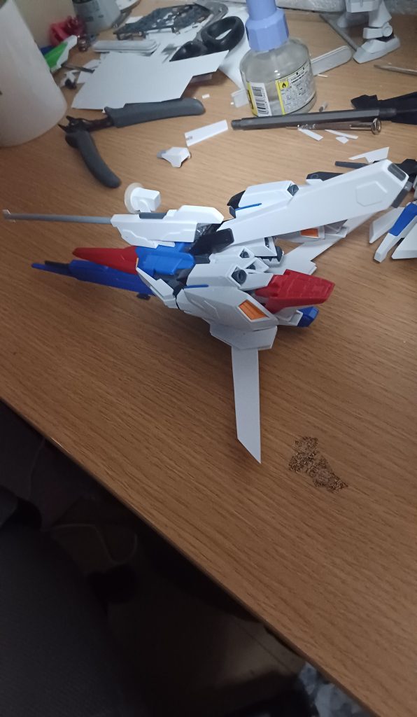 年明けに投稿できて良かったです。次は夏休み、結構期間は長いですが気長に作って行きます。それでは