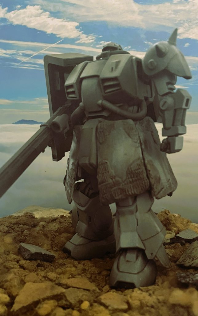 砂漠のベースにスタンディングさせたものです。