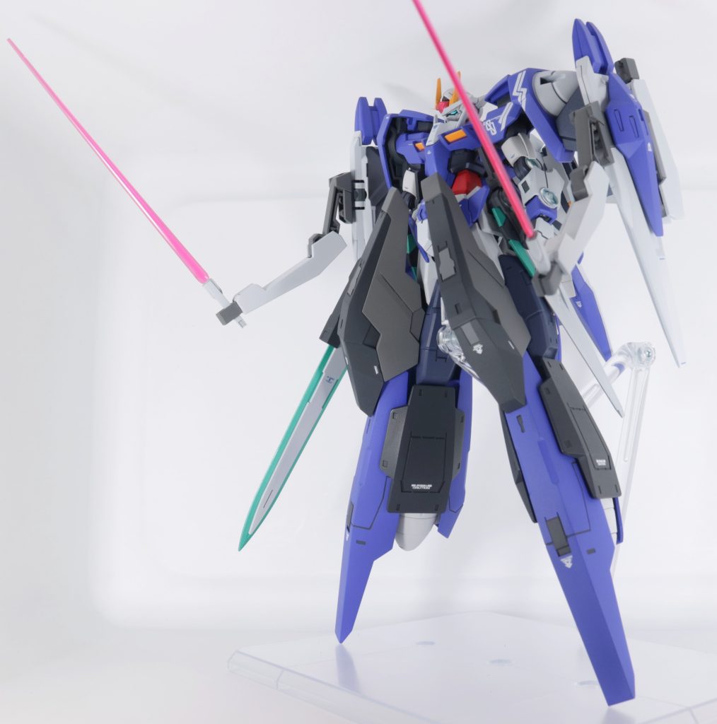 HG ダブルオーガンダム–4枚目/制作者：ちりぼう