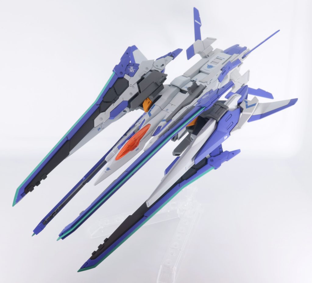 HG ダブルオーガンダム–5枚目/制作者：ちりぼう