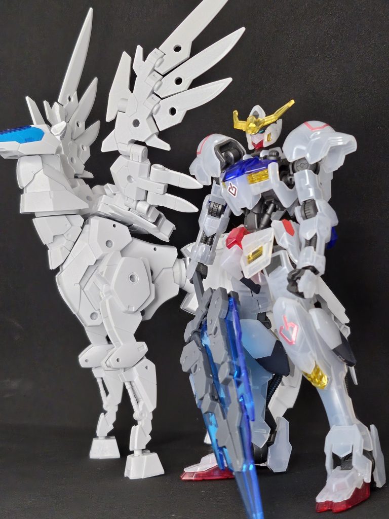 あおり久しぶりに見たけどバルバトスカッコいいな