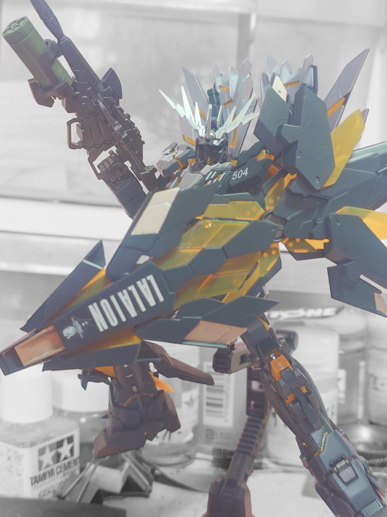 バンシィ（獅白ぼたん専用機）