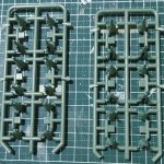 ということで、先にファンネルを作ってしまいます。24個です。超細いドリルで砲口を[…]