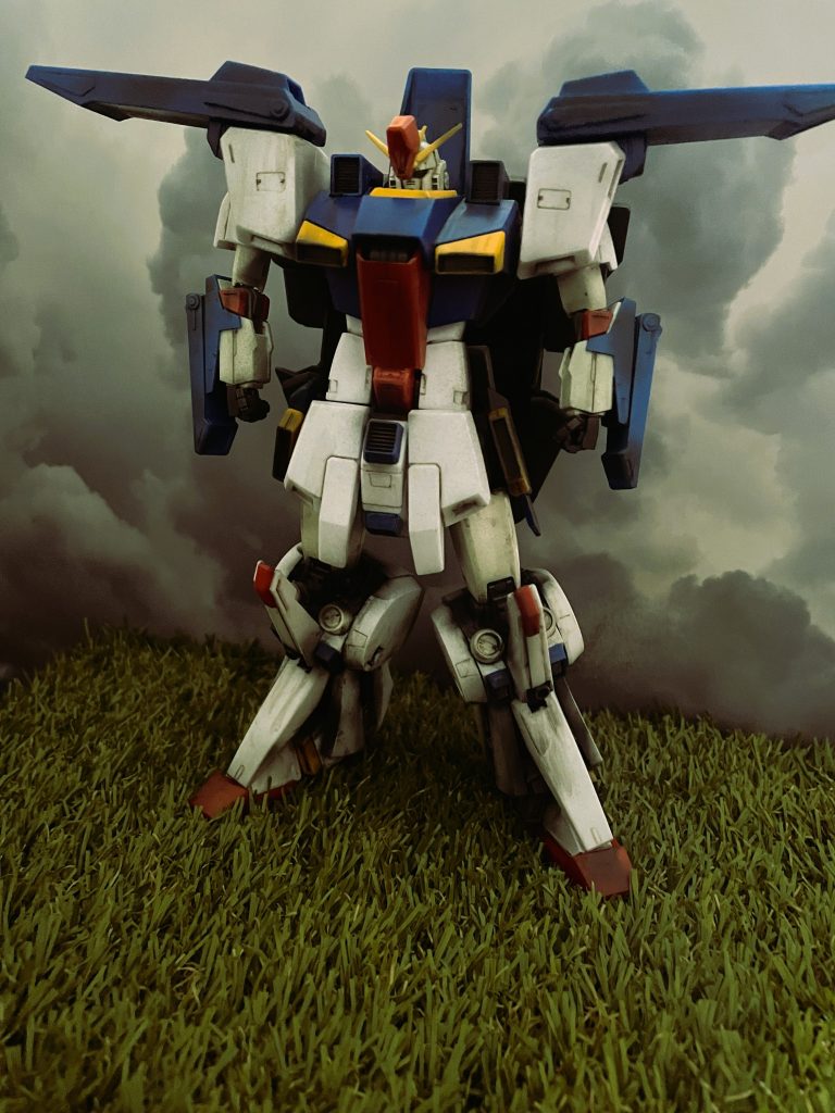 同上。やはりライフルを携帯している立ち姿の方が絵になりますかね。。