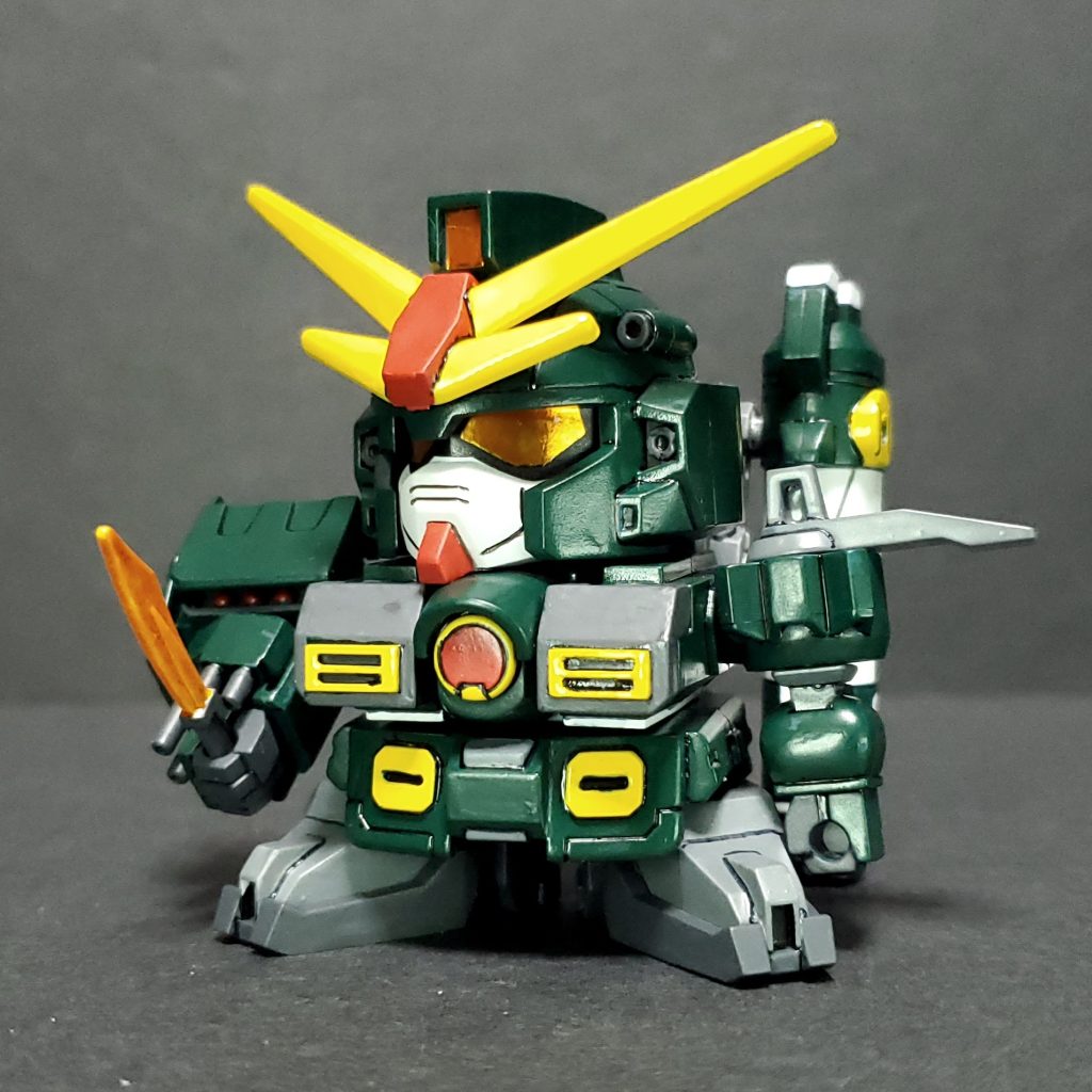 ビームナイフ。珍しいオレンジ色です。