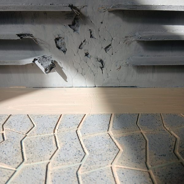 ベース塗りました