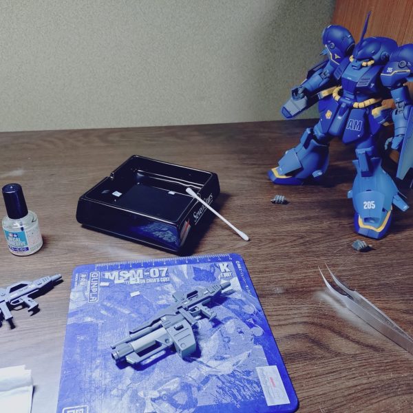 デカール貼ってます