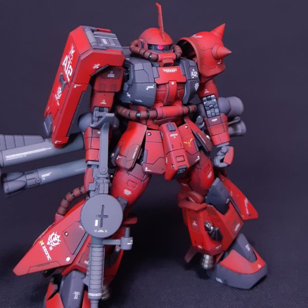 シャア専用　高機動型ザクⅡＲ２型