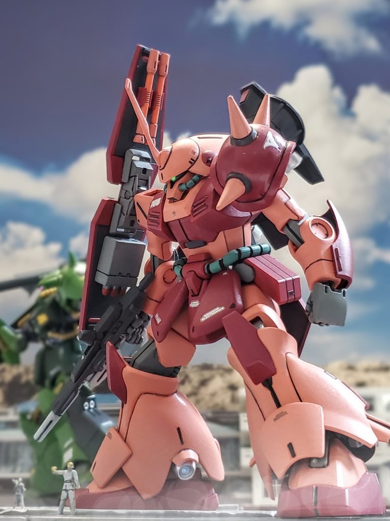 宇宙世紀0087年4月、北米アリゾナ基地を拠点とするスターズ第四師団を指揮するダグザ・マックール少佐の元に高機動型マラサイが配備された。『スターズ★』は、宇宙世紀0083年まで活動していた第802部隊が母体になっており、ティターンズ発足後に部隊名を改名。ジャミトフ総帥の腹心であるバスク・オム大佐により選ばれた、命令に忠実な職業軍人で構成された組織である。年々組織力を拡大させ、宇宙世紀0086年には4つの師団からなるティターンズの最強の精鋭部隊として敵対勢力からもティターンズ一般部隊からも恐れられていた。スターズは特務部隊として前線で活動する一方、裏では破壊工作、潜入作戦など、様々な任務を忠実に遂行していた…。