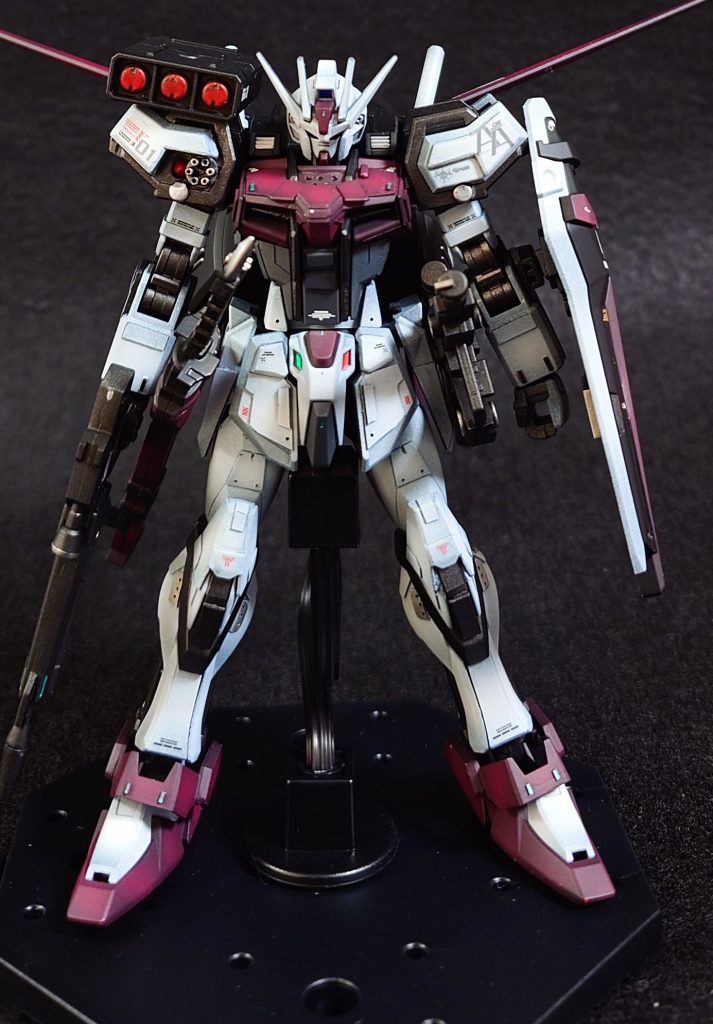 エールストライクガンダム改　HG　全塗装–3枚目/制作者：wat798