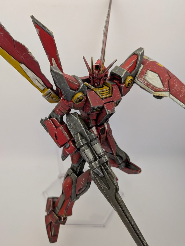 バックパックはガンダムブレイカーモバイルのヘリオスから着想を得て逆さにしてます。