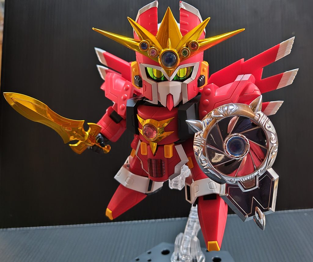 紅の機兵が飛んで来た