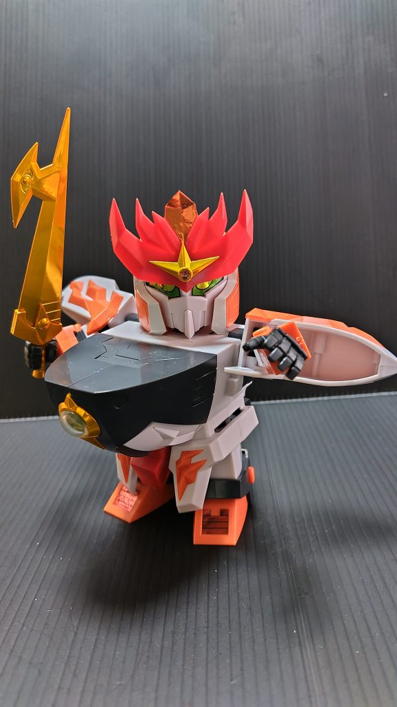 マーキュリアスの剣が、炎に包まれた！