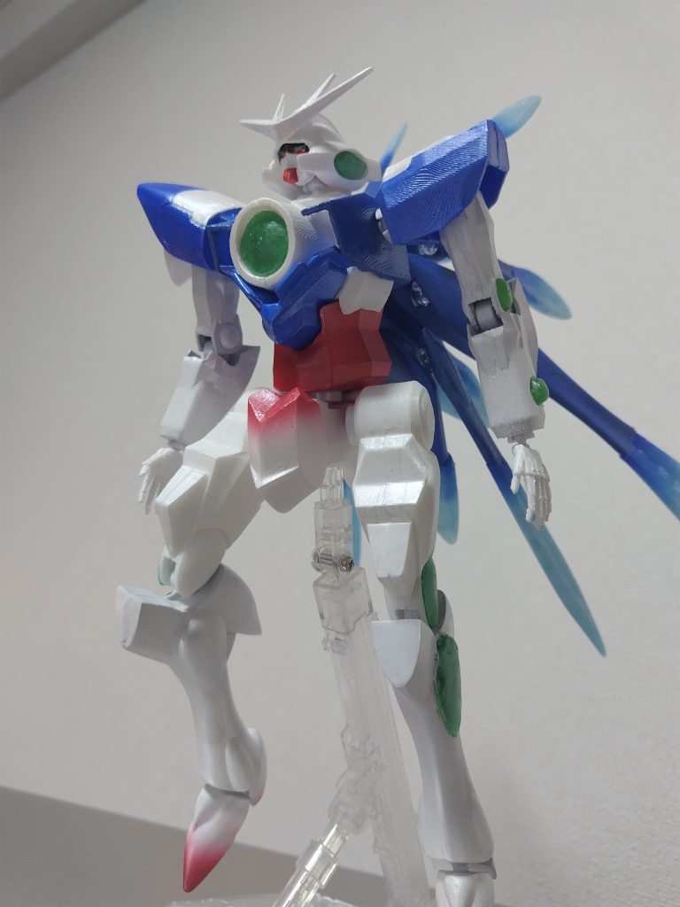 仕上げに全体にパール塗装してみました・・・が正直あまり映えませんプリンター印刷なので仕方ないのかも