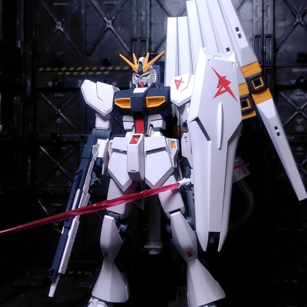 EG νガンダム + フィン•ファンネル