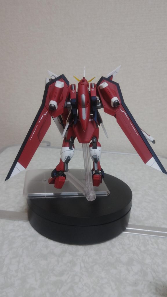 後ろ姿もかっこいいですね