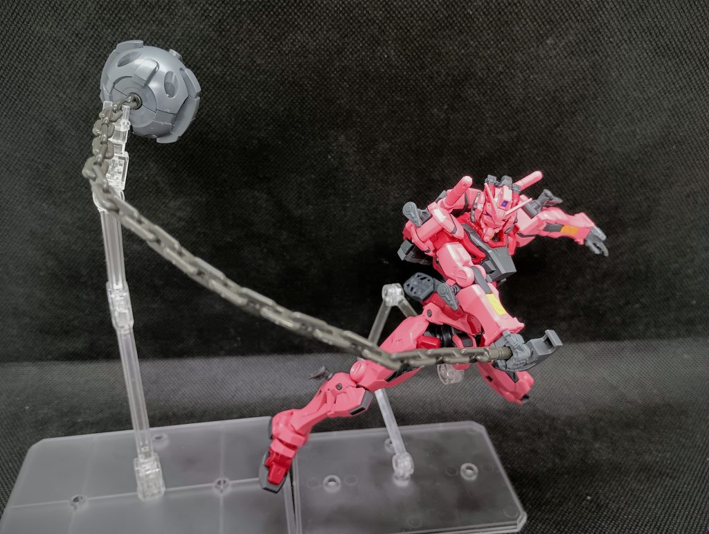 ガンダムハンマーを使う姿も印象的ですねRG78vev2.0のガンダムハンマーのチェーンを使ってるみたいですがそれは持ってないので初見チェーンです