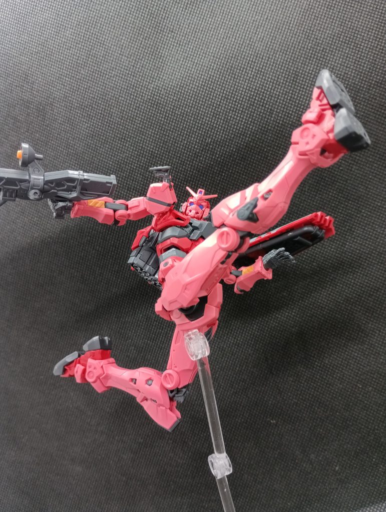 必殺のシャアキック！(そんな技は無い)