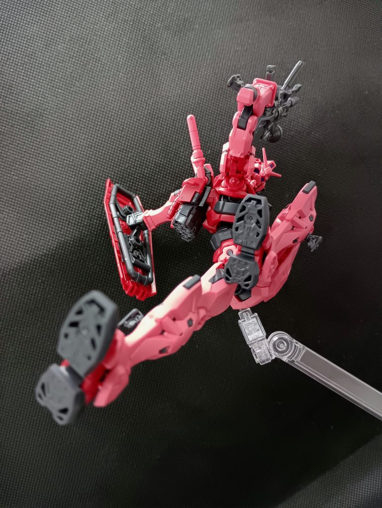 ケレン味が効いたキックまるでエv…なんでもないです