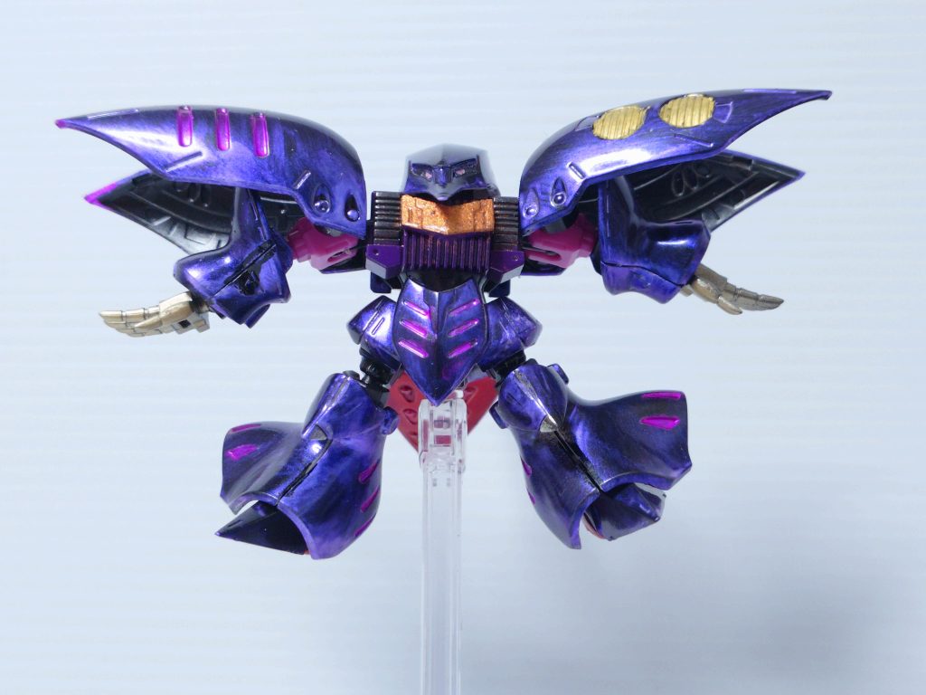 モビリティジョイントは3mm穴付いてるのでスタンドつけられるの便利。