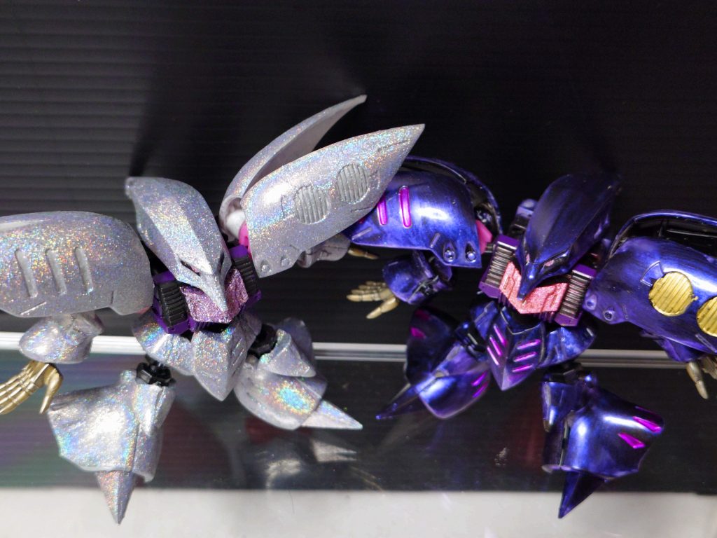 黒白並べてみるハマーン様どっちがいいですか？