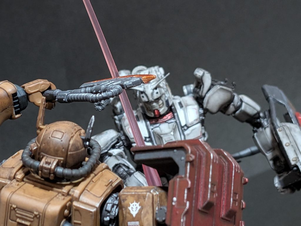 因縁のガンダムEXと激闘してるソラリ大尉のザクIIやっぱり恐いよガンダムEX…