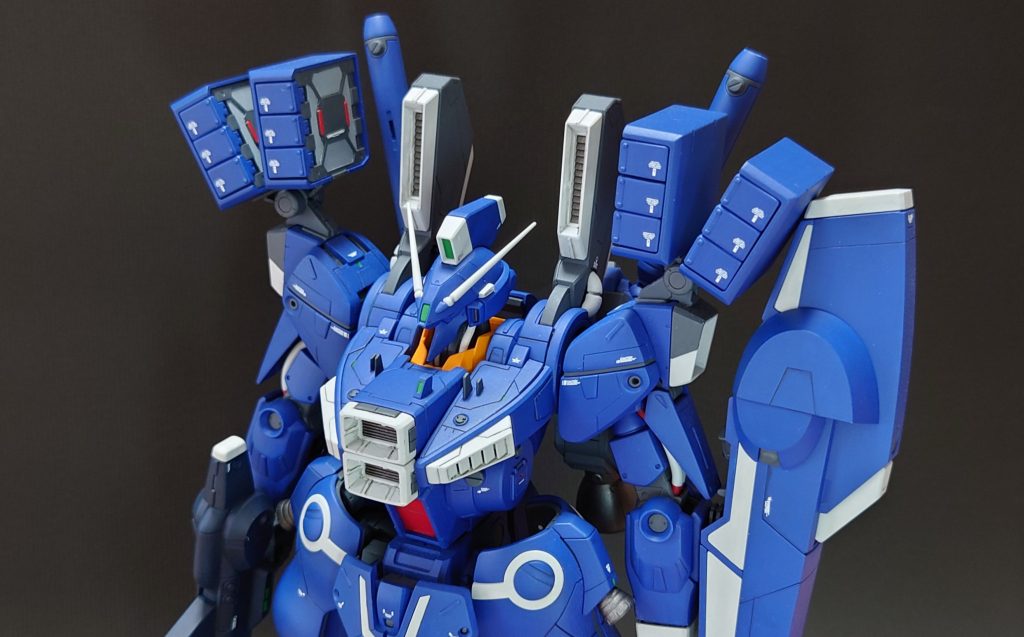 塗り分けも多めにロボデカールで白のポイントを。自分史上一番の出来となりました(gundam-kao6)