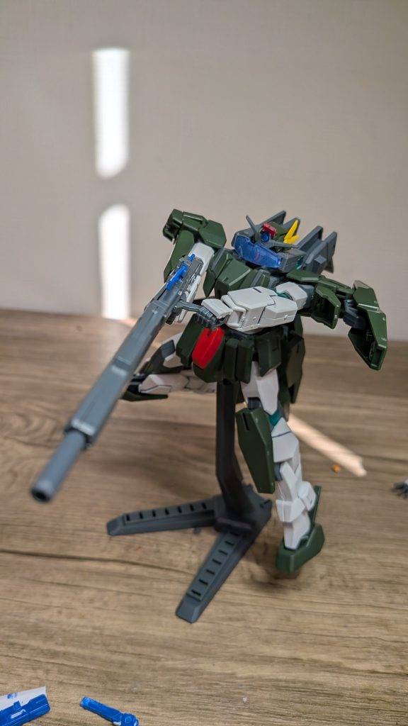 スナイパーも持たせづらいけどかっこいいよね!