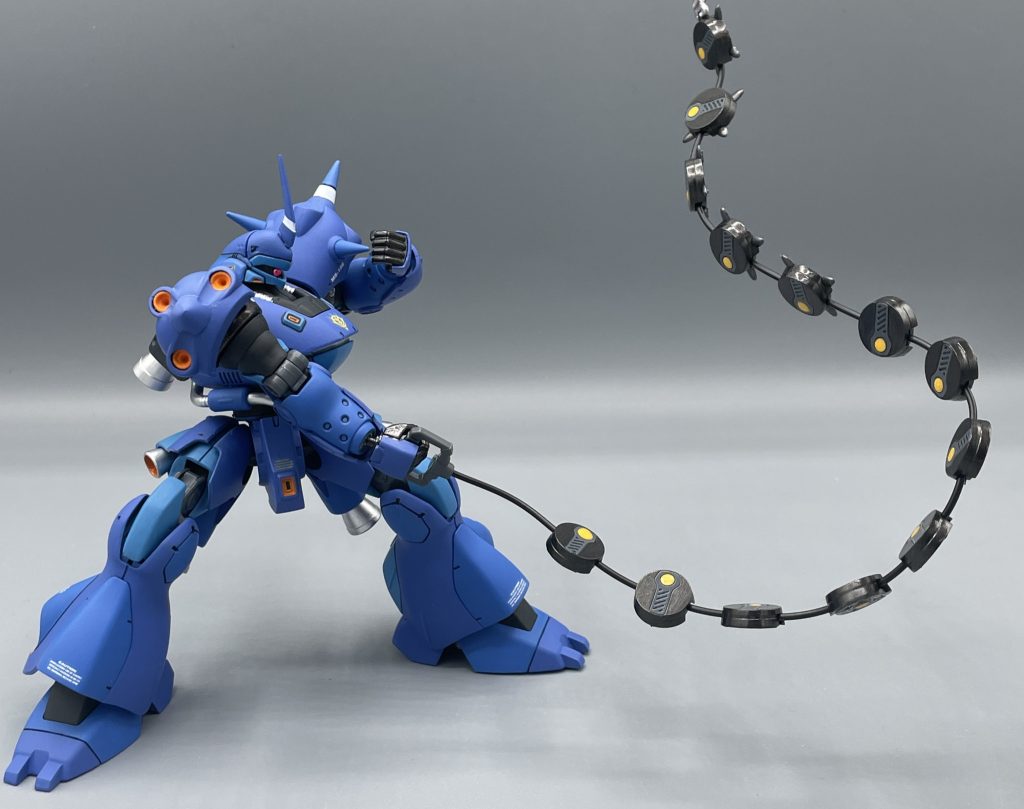 MS-18E KÄMPFER 最近のヒット作!?ケンプファーです。上図の三色の青を組み合わせて塗っています。あ、ちなみに上の写真はケンプファーの記事では使っていない新規画像です(笑)さぁ来い!戦い方を教えてやる!! 僕は…!戦いたくなんてないのにィ!!
