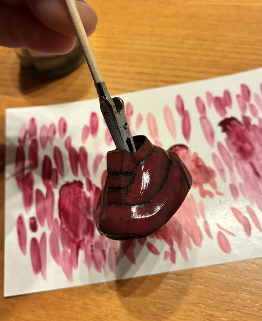 紙パレットはAmazonで安かった物を使用終わったら捨てるだけなので超ラクです🎶塗料皿の片付けが毎回、億劫だったのでめんどくさがりな僕にぴったりでした😂