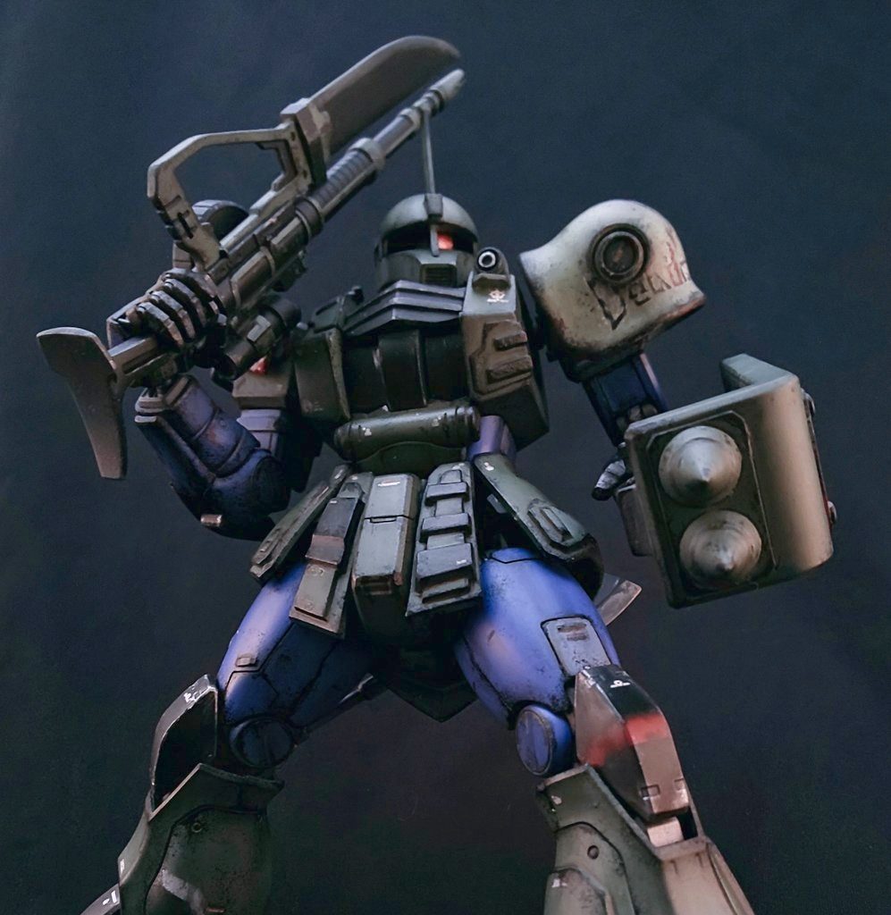 復活のザクは新たな戦場へ！個人的に陸戦用ジム、デザートジムあたりと戦わせたいところ。私はまた残党を量産します(　・ω・)🔨&nbsp;