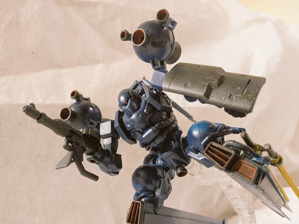 並行世界のジークアクスにクランバトルへの出場をしてしまったドラッツェということで製作しました。