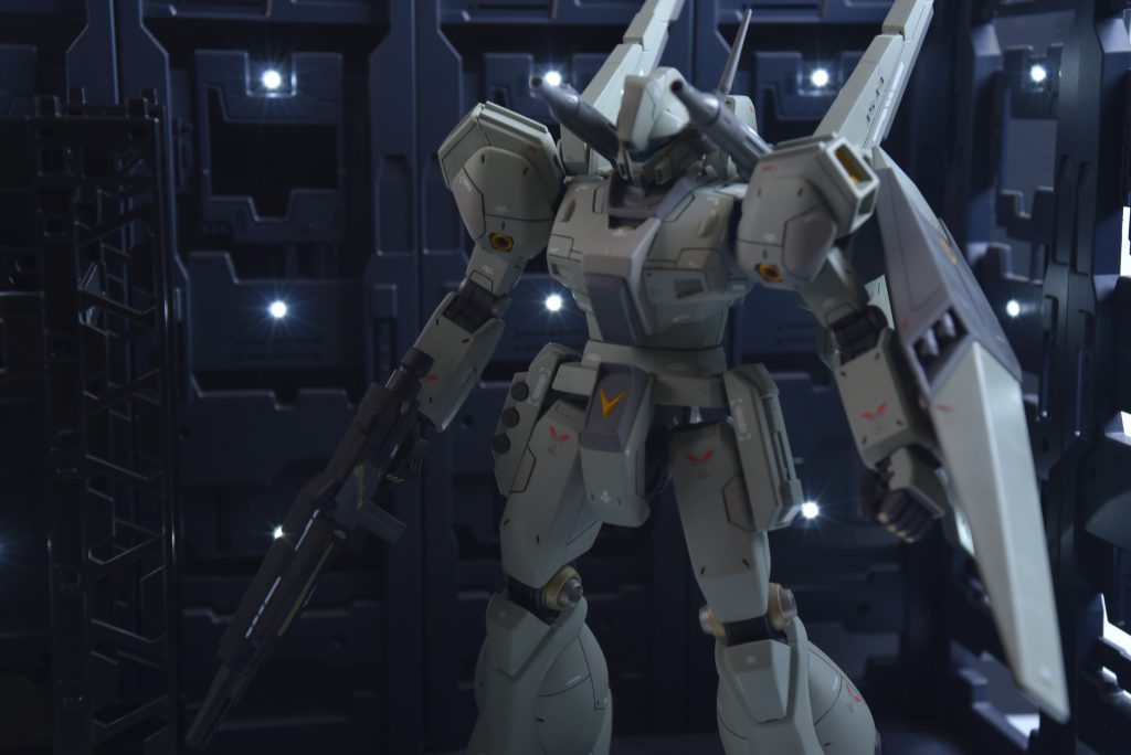 YouTubeにて制作動画上げてるで是非ご覧ください！【マ〇ーダさんも二度見】MGジェガンを足が速そうに簡単改造！ https://youtu.be/myC3bYqv7wM&nbsp;