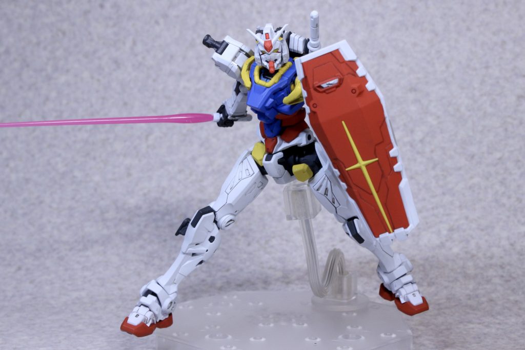 白いガンダム ファーストカラー